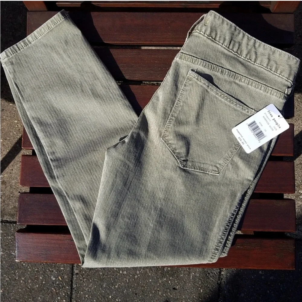 NWT Free People Cropped Skinny Jeans - Picture 3 of 9
